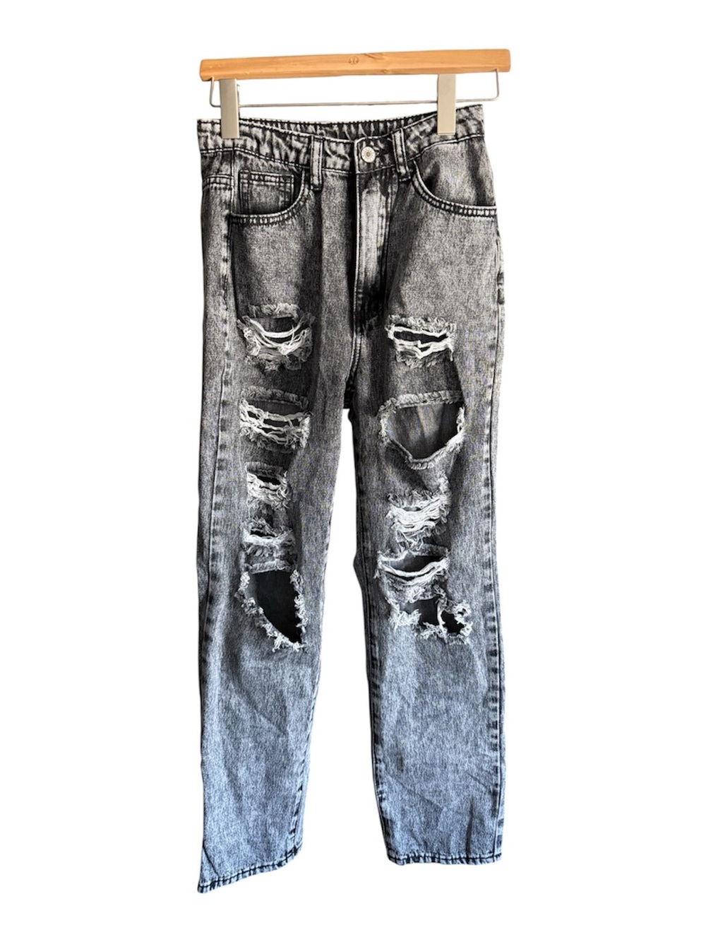 SHEIN Black Grey Acid-Wash Straight Jeans with Distressed Knees